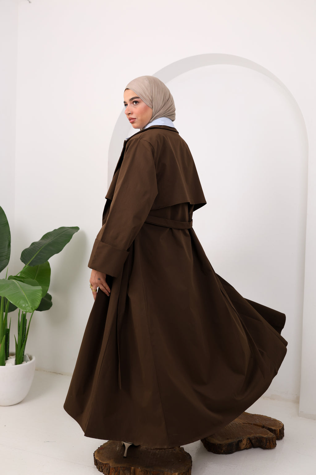 Breath of Soft Brown